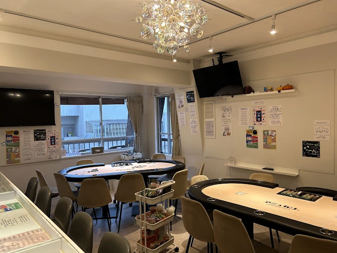 新宿のポーカールームであるやぎノつの店内画像