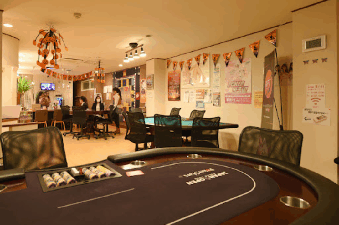 上野のポーカールームであるガットショット 湯島本店の店内画像