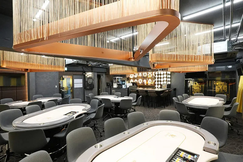 新橋のポーカールームであるベルバードポーカー新橋店の画像