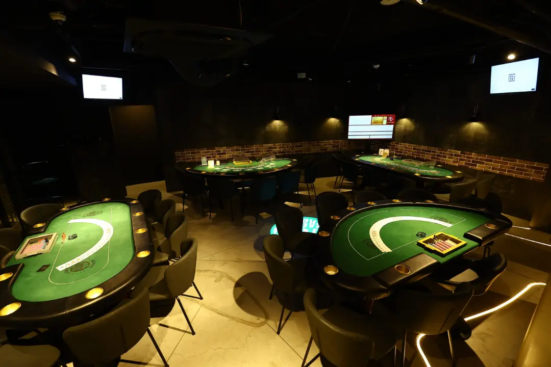 銀座にあるポーカールームのBLOW銀座裏コリドー店を紹介する画像