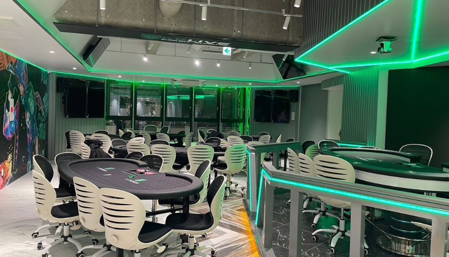 渋谷のポーカールームであるKKLIVE POKER SHIBUYAの画像