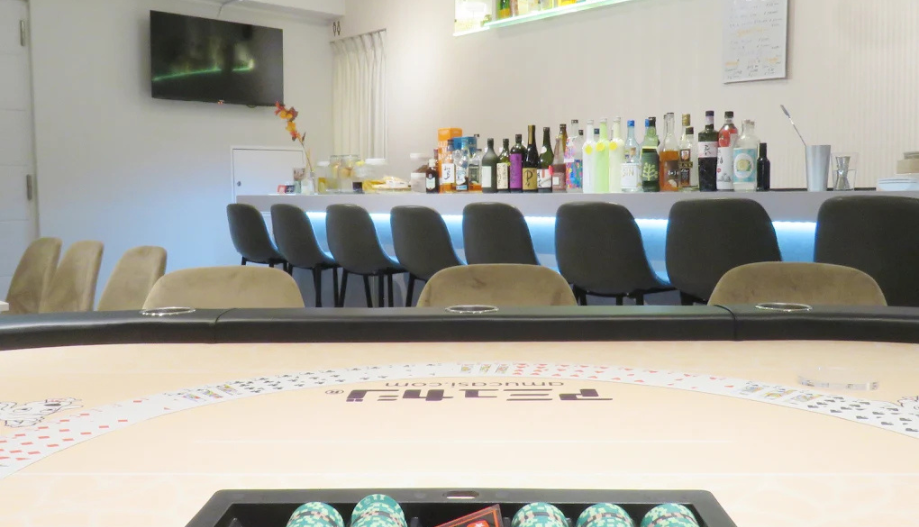 新宿のポーカールームやぎノつのの店内画像2