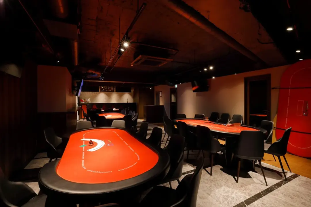 銀座にあるポーカールームのExtreme Bar BACKDOOR GINZA(バックドア銀座)を紹介する画像