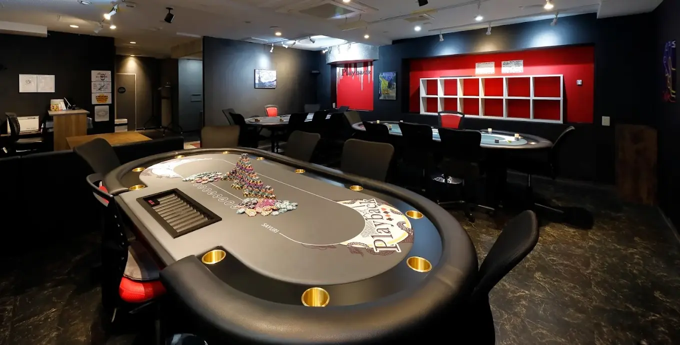 名古屋のポーカールーム、Playbackの店内画像