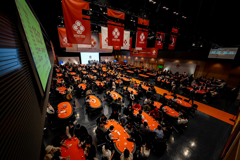 ライブサテライト