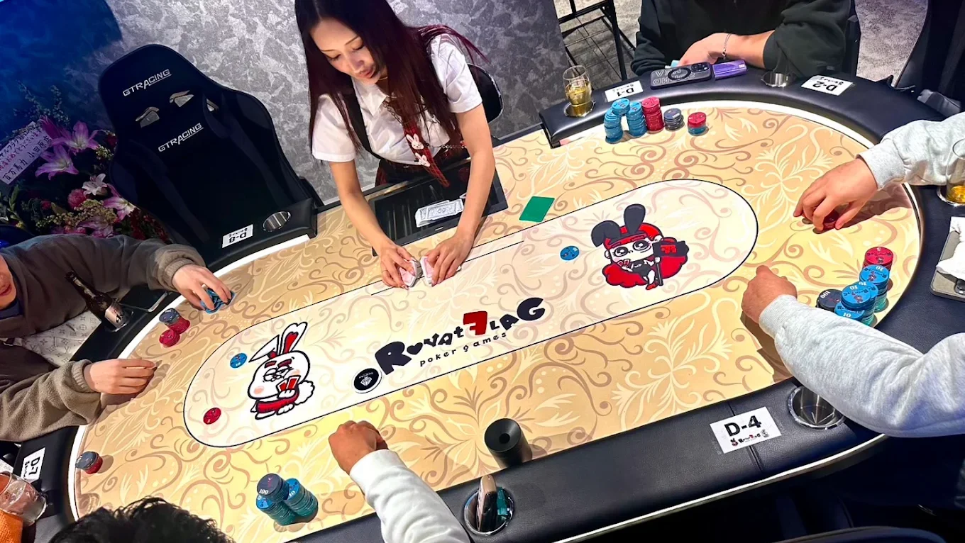 仙台のポーカールーム、ROYAL FLAGの店内画像