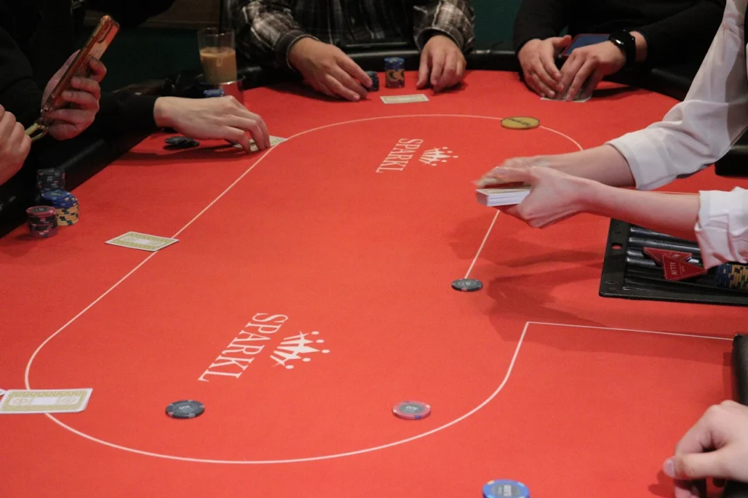 金沢のポーカールーム、SPARKLの画像