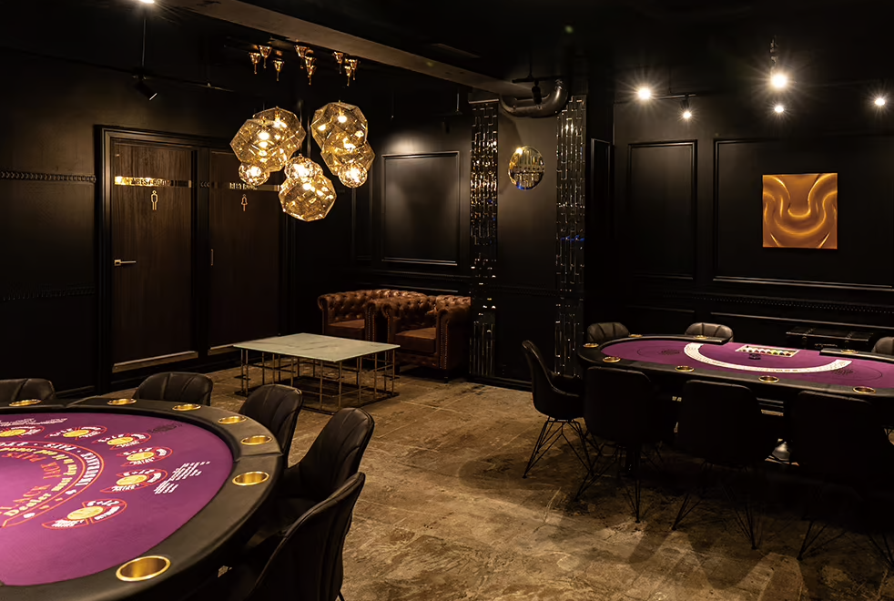 八王子のポーカールーム、BLOW八王子の店内画像