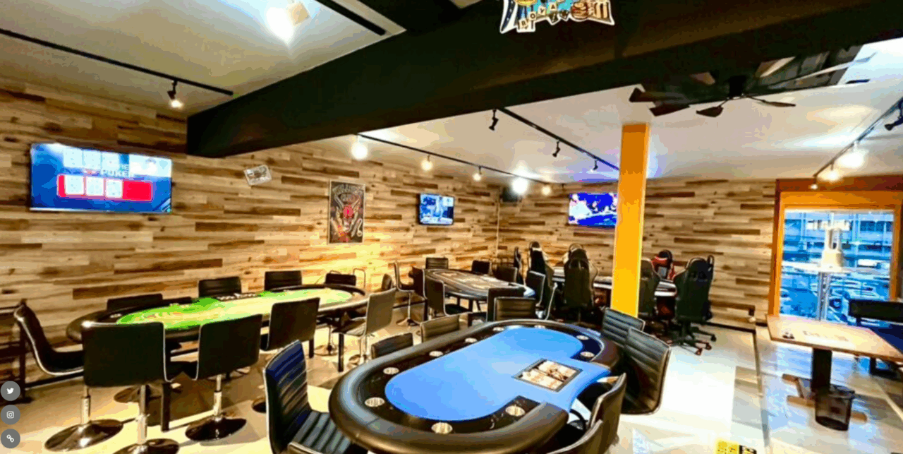 岡山のポーカールーム、B BROTHERの店内画像
