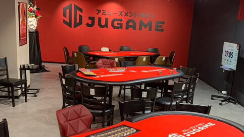 豊橋のポーカールーム、JUGAMEの店内画像