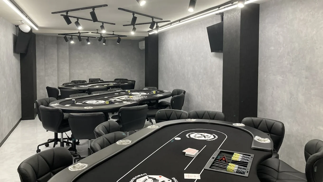 宇都宮のポーカールーム、DoubleBarrel宇都宮の店内画像