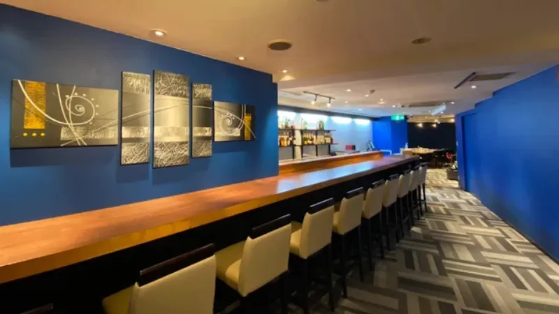 神戸にあるおすすめのポーカールームであるCasino&Dining ArekeyⅡアーキーツーの店内