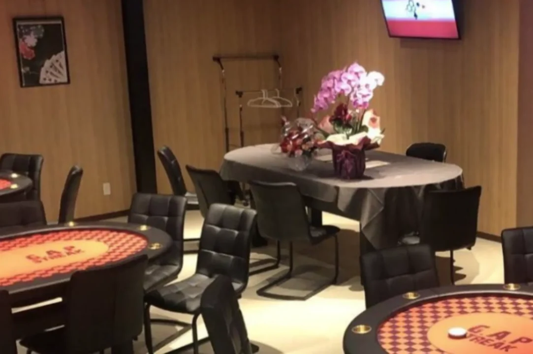 岐阜のポーカールーム、GAP STREAKの店内画像