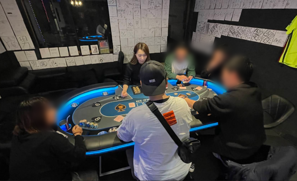 北九州のおすすめポーカールームNUWLAND(ぬーらんど)の店内