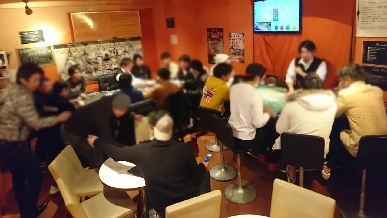 川口のポーカールーム、BJの店内画像