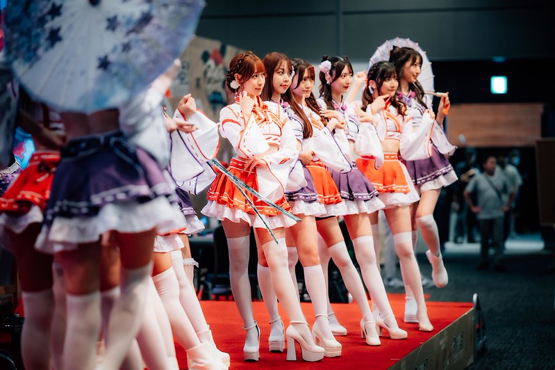 戦国ポーカーのコンパニオンの画像