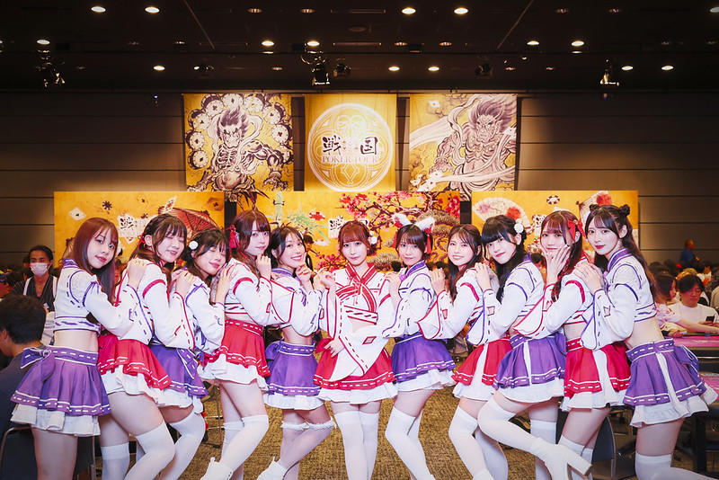 戦国ポーカーのコンパニオンの画像