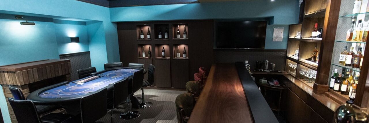 NEOPARAJA新宿の店内写真。