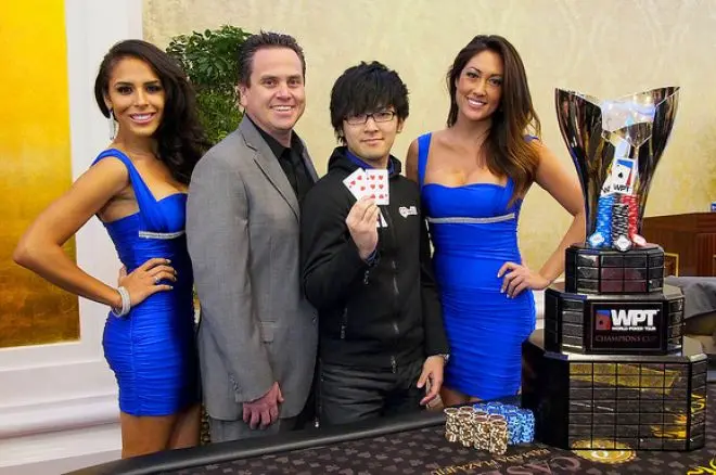 世界のヨコサワさんWPTのトロフィーの画像