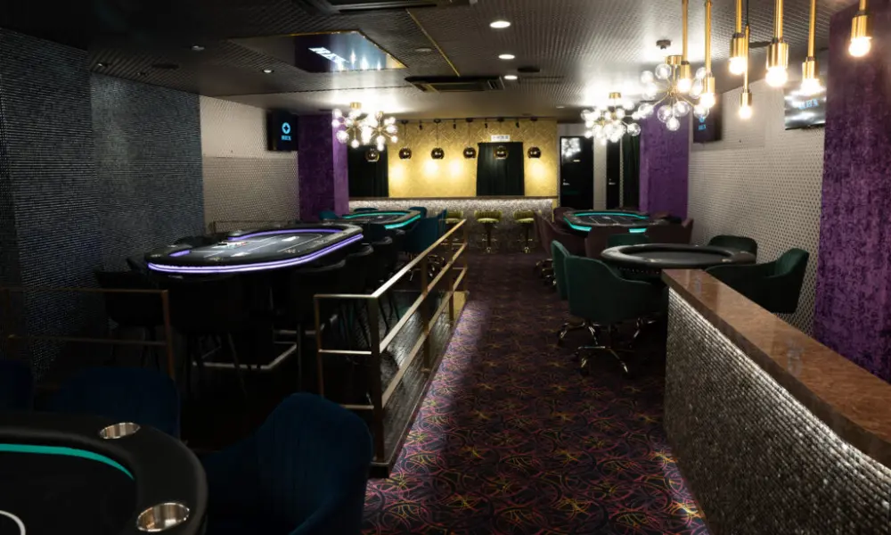 RIRITTO 名古屋駅前店の店内画像