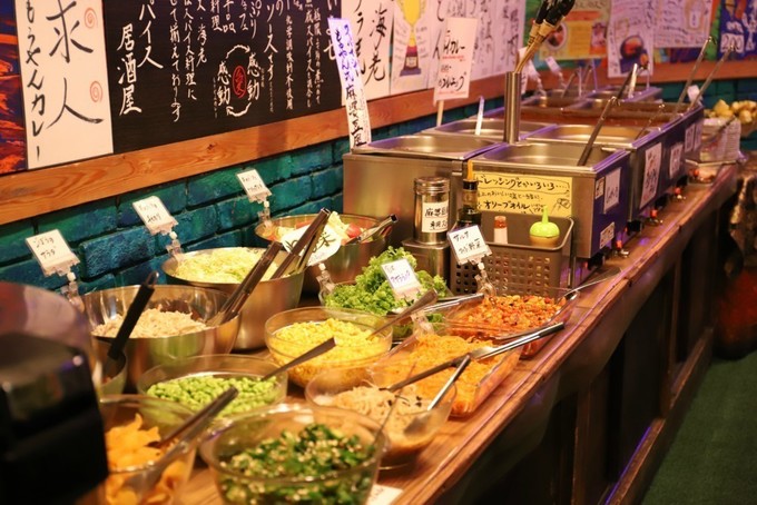 もうやんカレーの店内画像