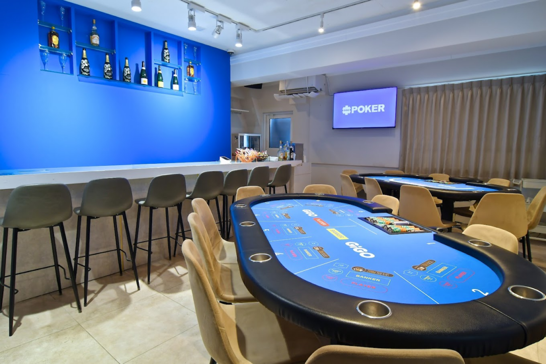 GIGO POKER 新宿西口の店内写真