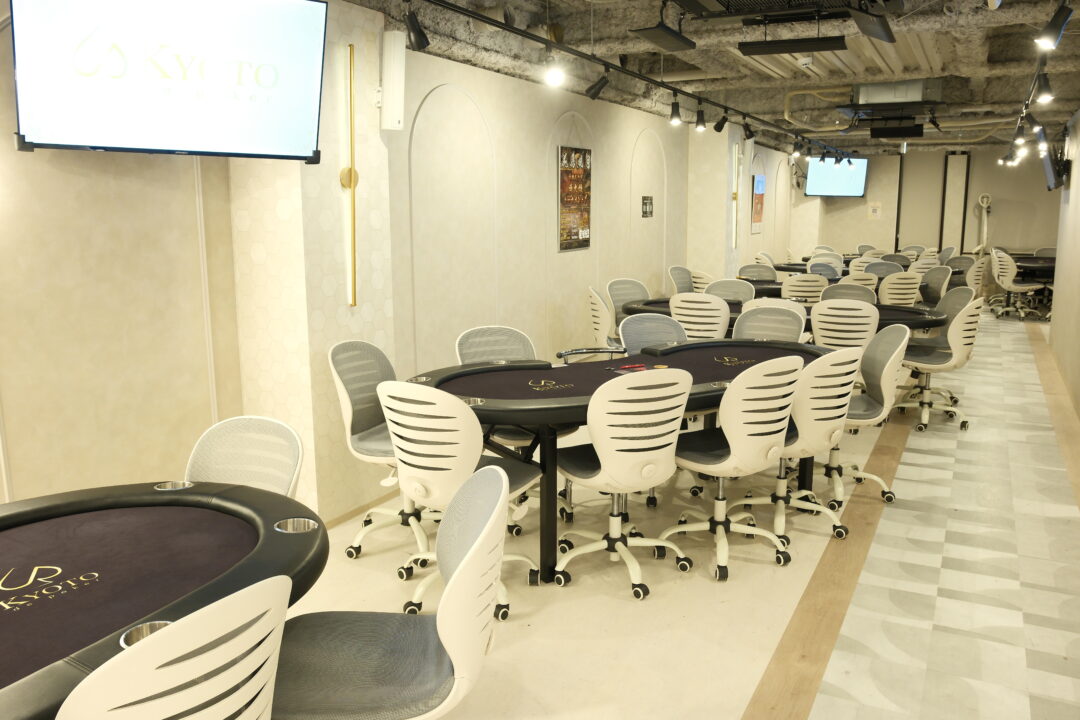kyoto de poker 店内写真
