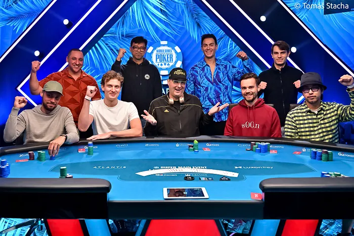 WSOP会場でのフィル・ヘルミュース