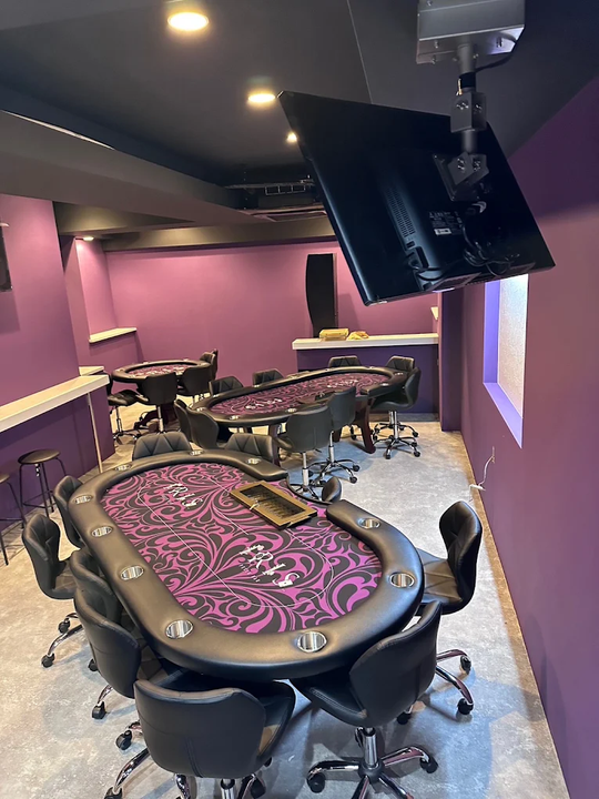 Poker Bar IRISの店内画像