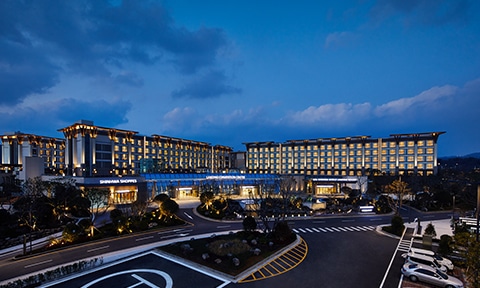 JPF宿泊パッケージ対象のLanding Resort外観